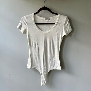 Agolde Short Sleeve Ribbed Bodysuit - S